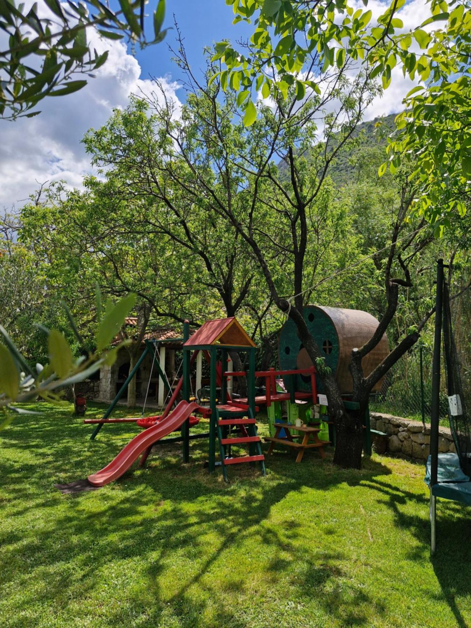 Peace Point Villa Zrnovnica Exterior photo